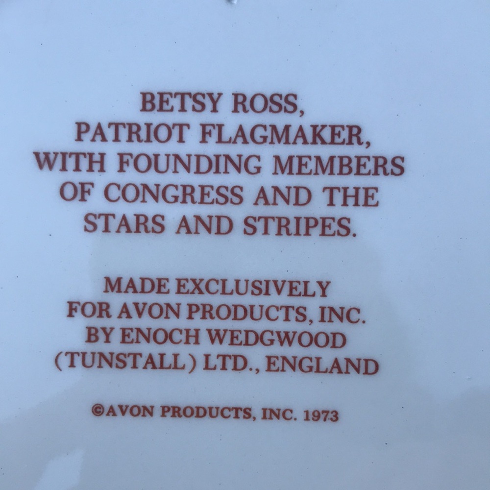 Betty Ross AVON Plate - Picture 5 of 8